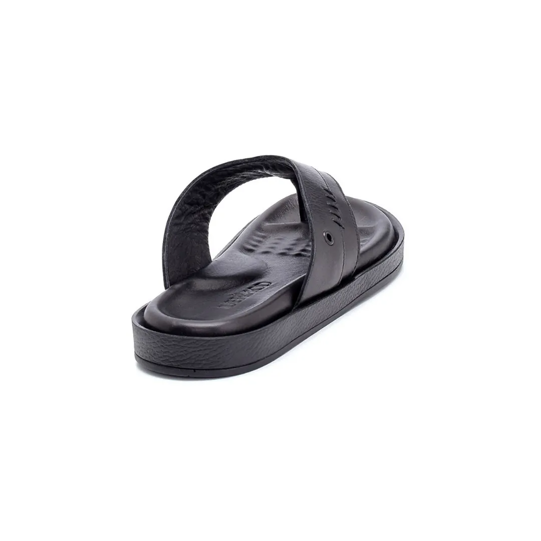 Black Men Leather Flip-Flop