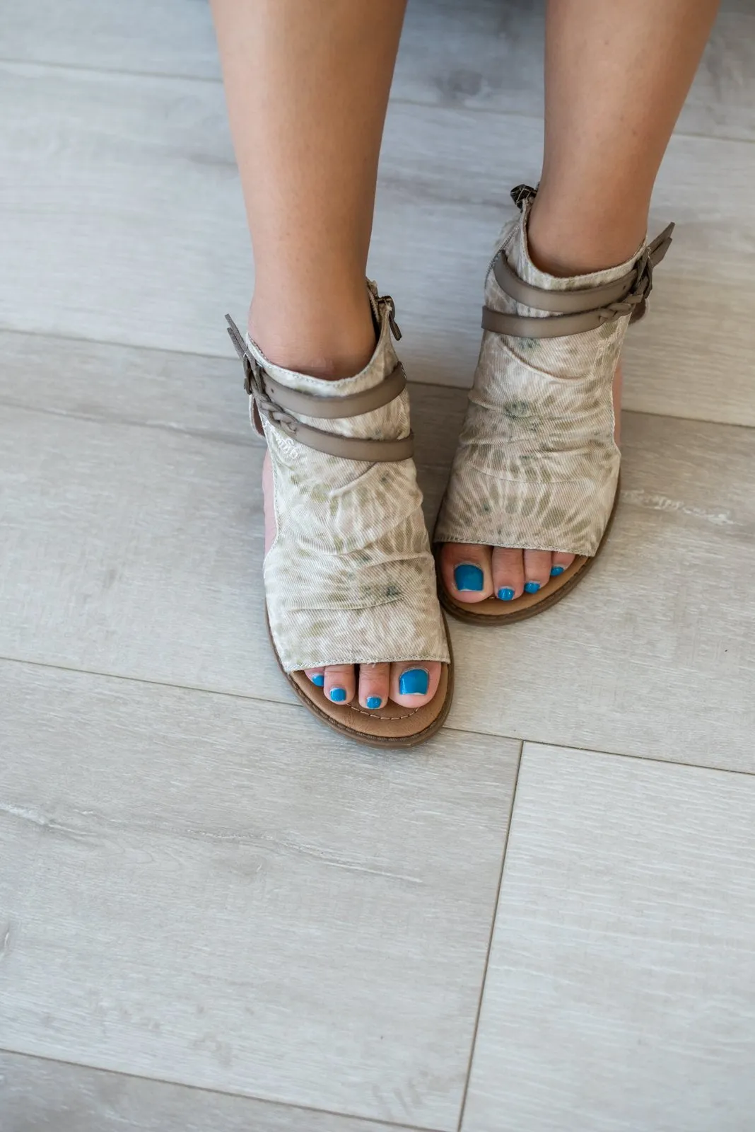 Blumoon Sandal
