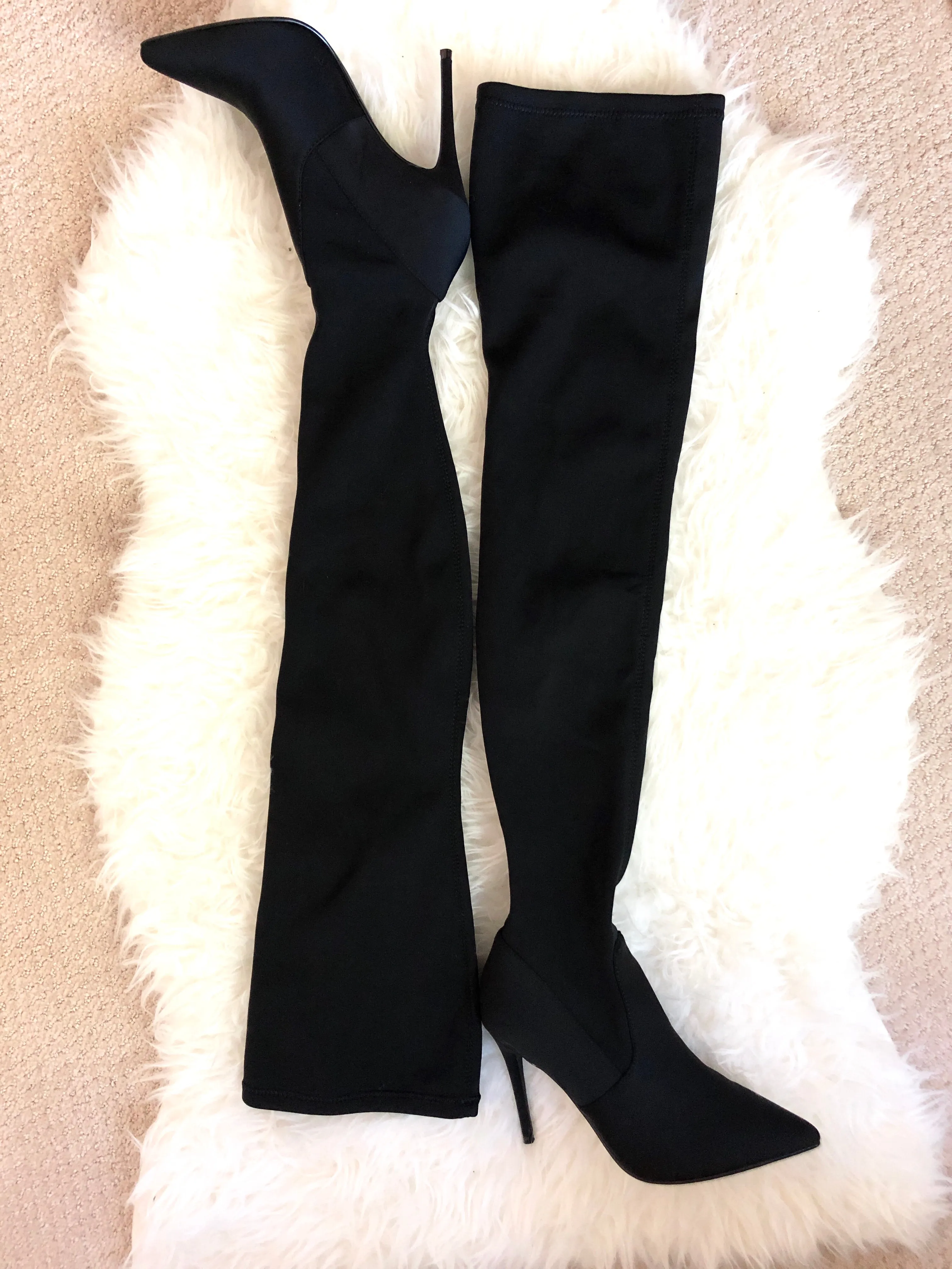Boohoo Stretch Knee High Boots- Size 38