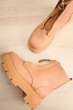 Celeriter Beige | Faux-Leather Platform Boots