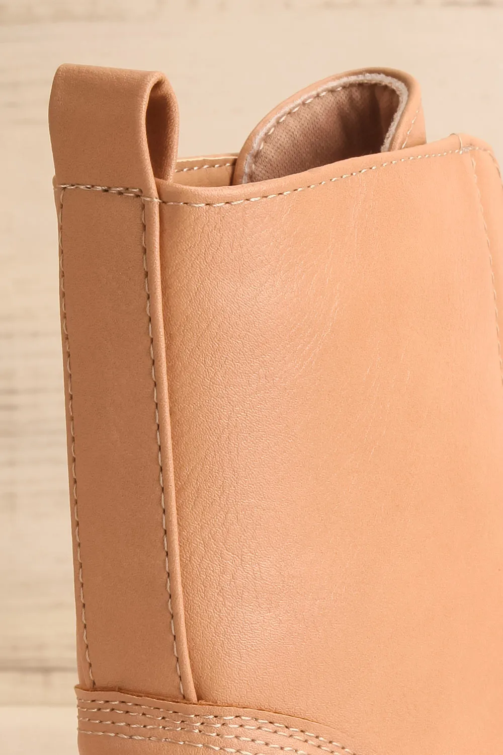 Celeriter Beige | Faux-Leather Platform Boots