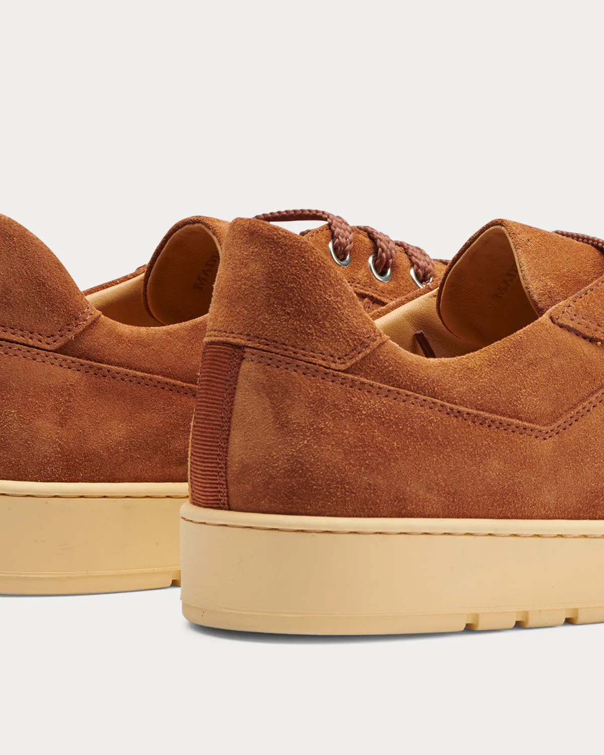 Center Snuff Brown Low Top Sneakers