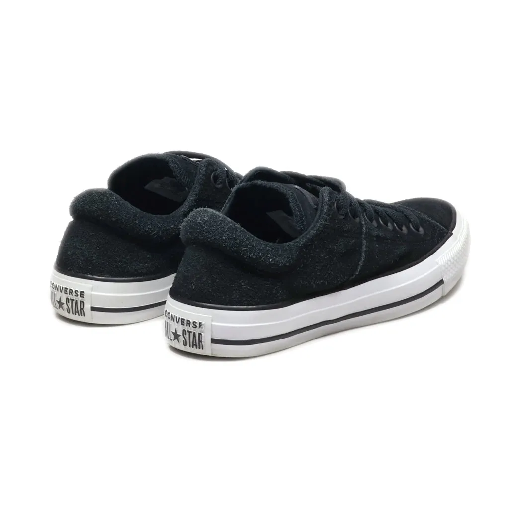 Converse Chuck Taylor All Star Low-Top Sneakers Suede Black Colour For Women