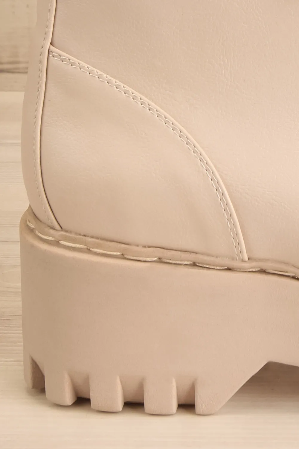 Gorgone | Lace-up Platform Boots