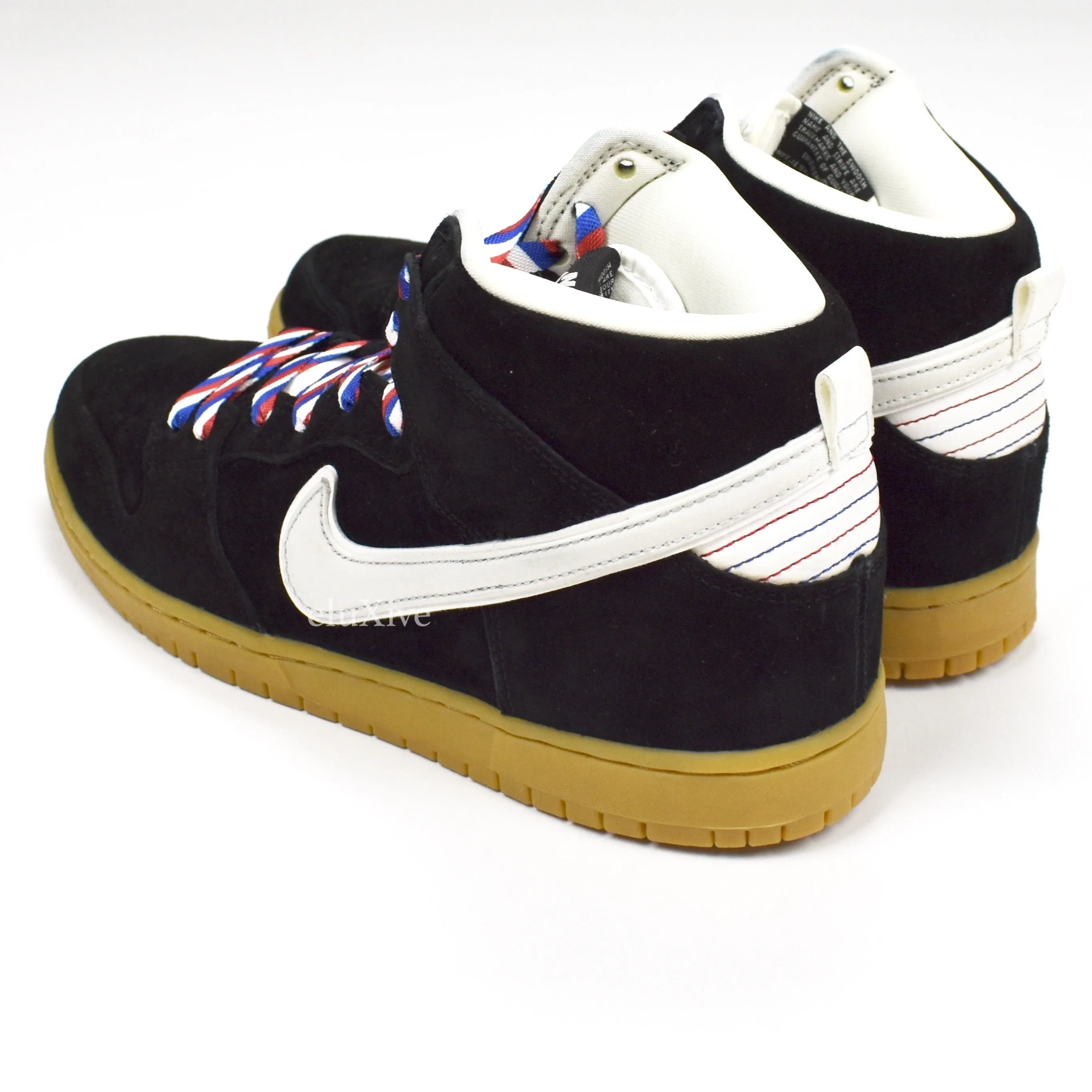 Nike - Dunk High Premium SB 'Barber Shop'