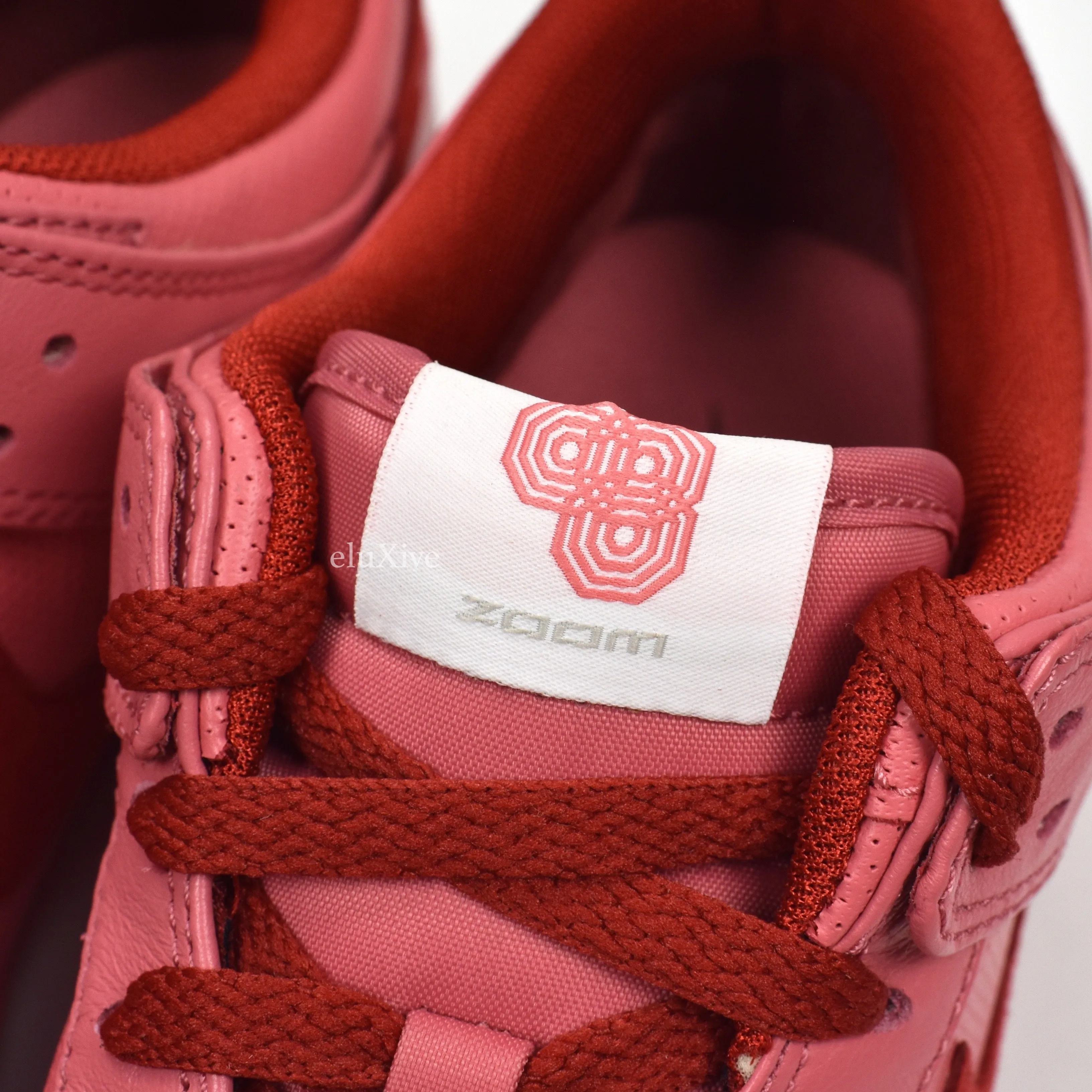 Nike - Dunk Low Premium Basic 'Desert Bloom'