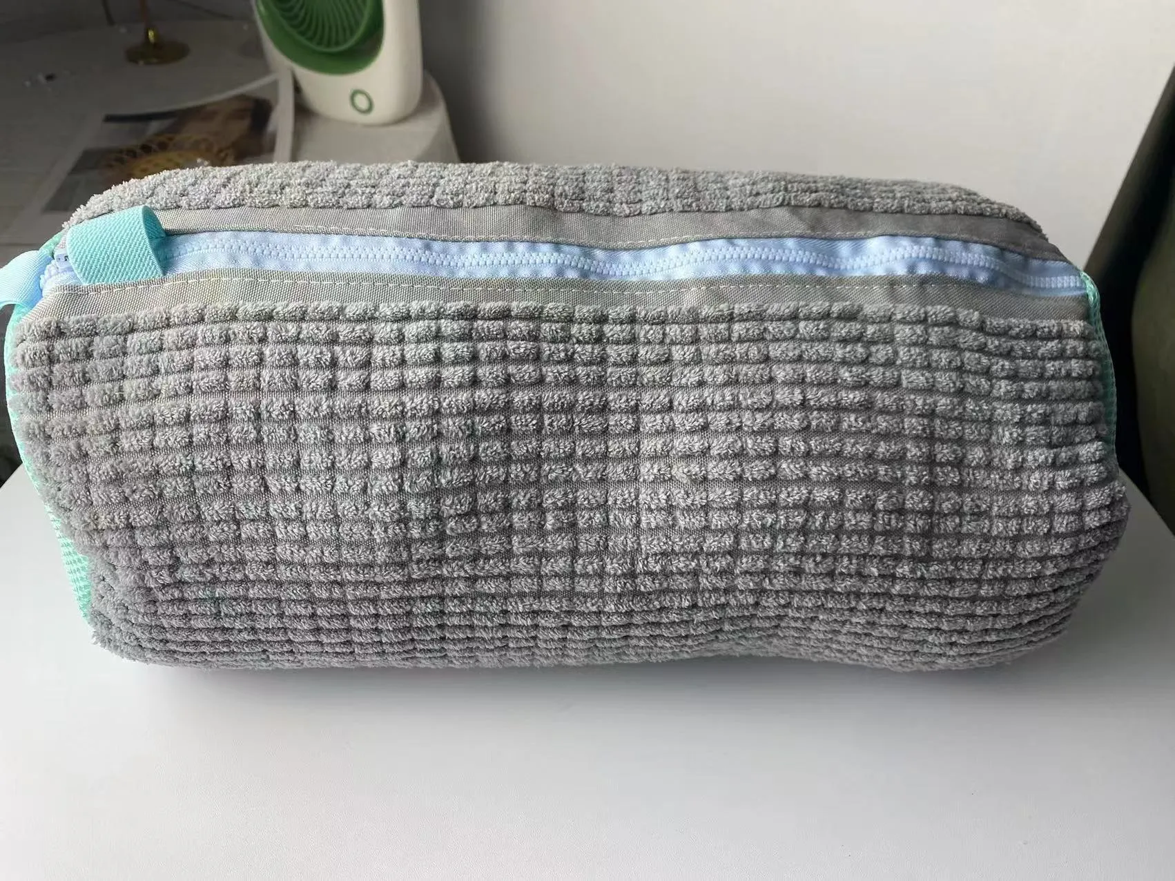Reusable Zippered Shoe Laundry Bag – For Sneakers & Tennis Shoes