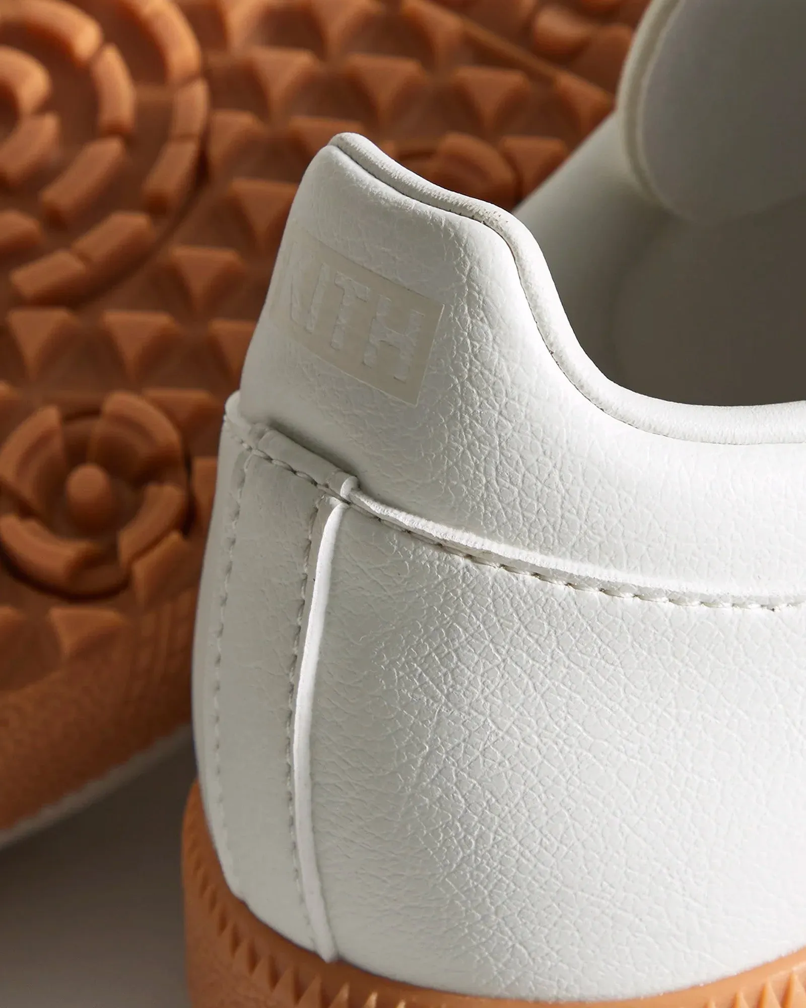 Samba Golf White Tint / Gum Low Top Sneakers