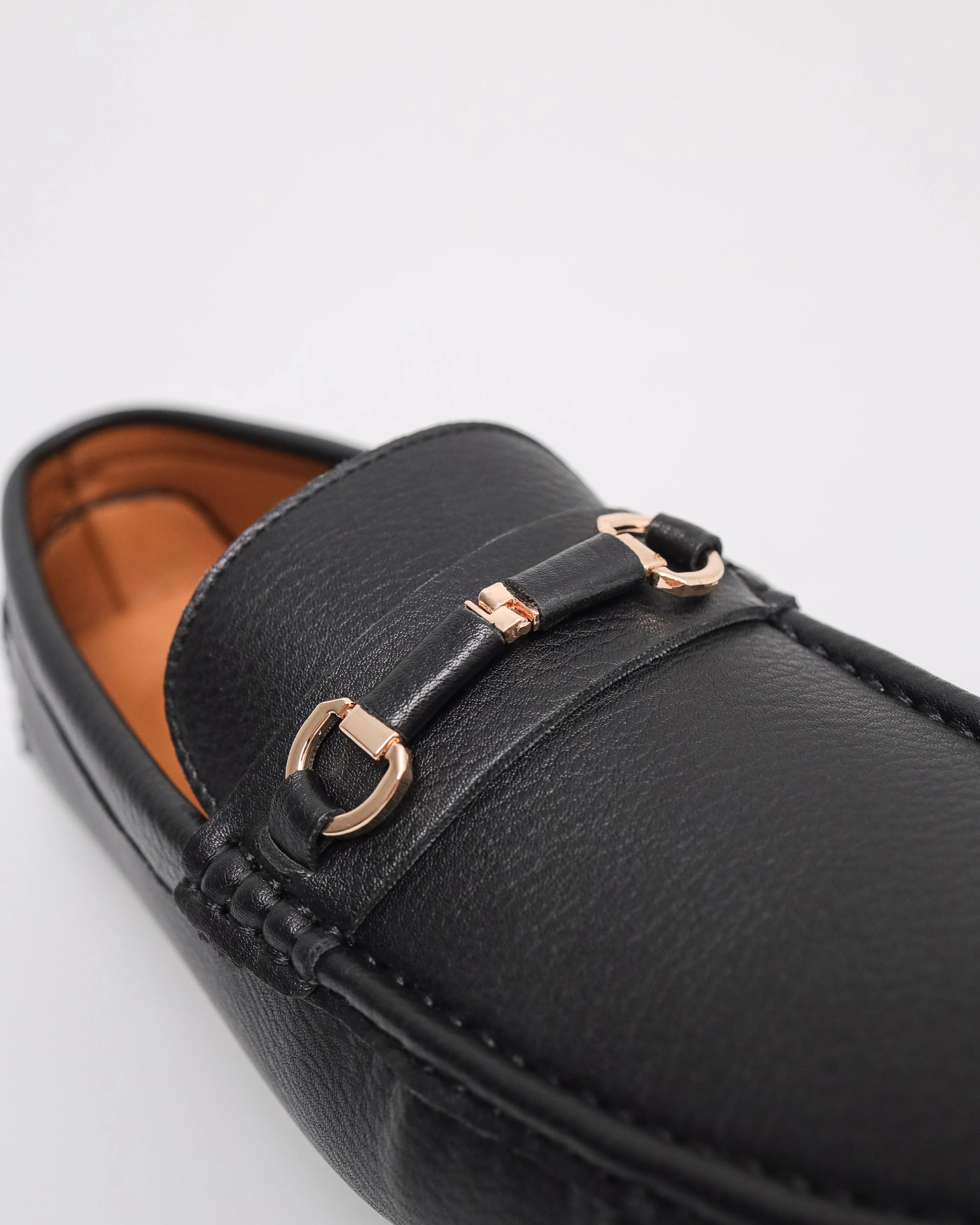 Tomaz C534 Men's Buckle Moccasins